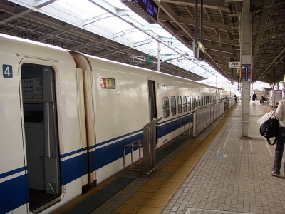 在日本，怎么辦手機(jī)卡？